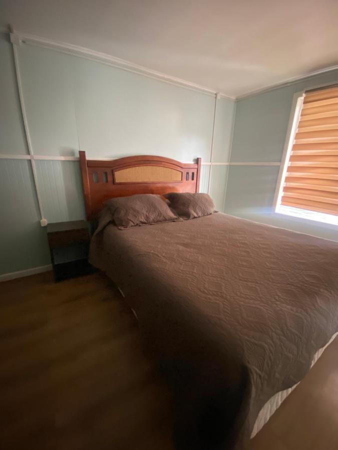 World'S End Hostal 纳塔列斯港 外观 照片