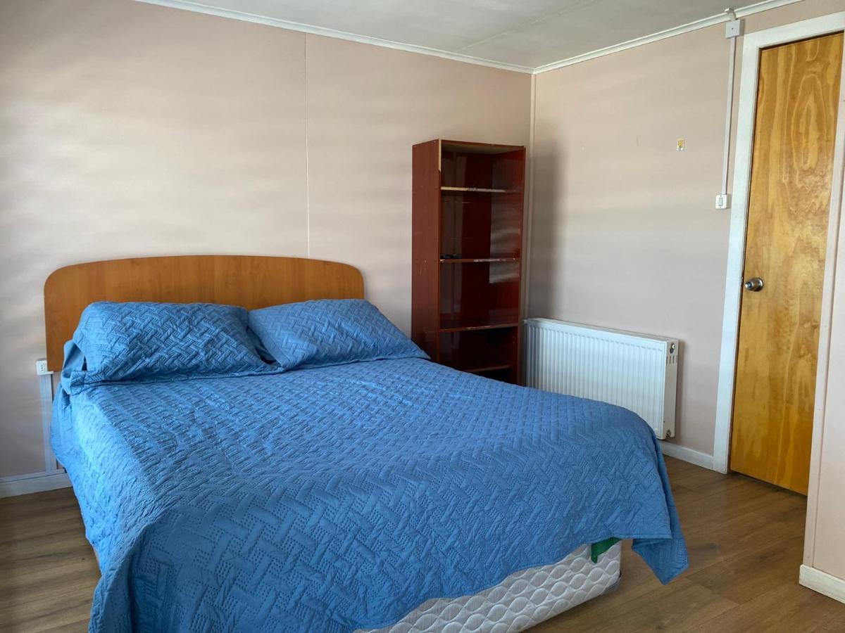 World'S End Hostal 纳塔列斯港 外观 照片
