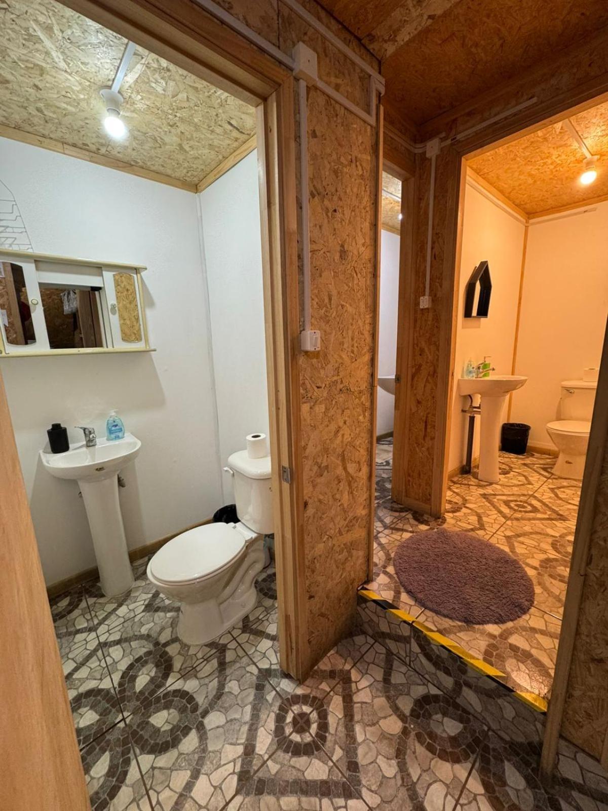 World'S End Hostal 纳塔列斯港 外观 照片