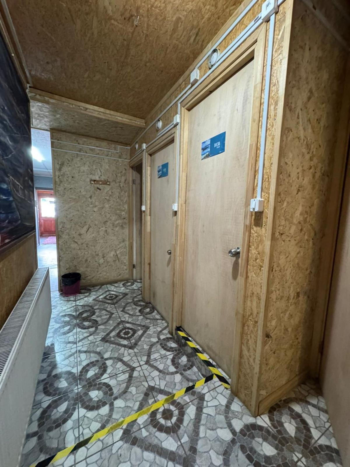 World'S End Hostal 纳塔列斯港 外观 照片